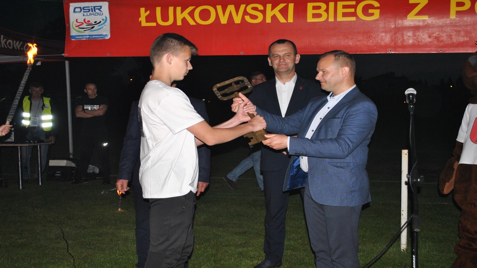 XII ŁUKOWSKI BIEG Z POCHODNIAMI                          w ramach „Dni Łukowa 2019”